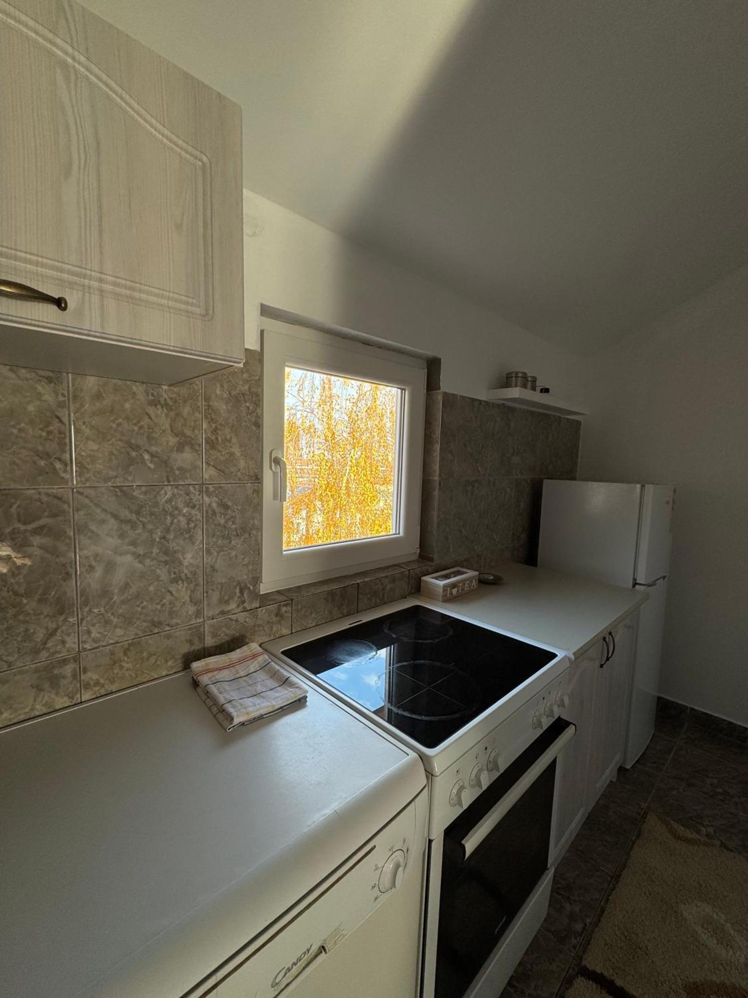 Apartmani Breze Подгорица Экстерьер фото