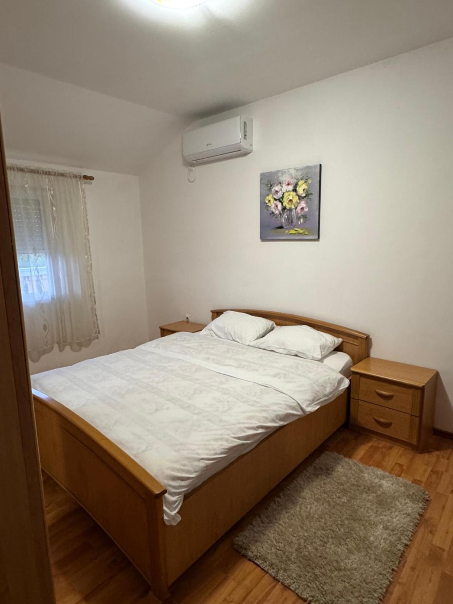 Apartmani Breze Подгорица Экстерьер фото