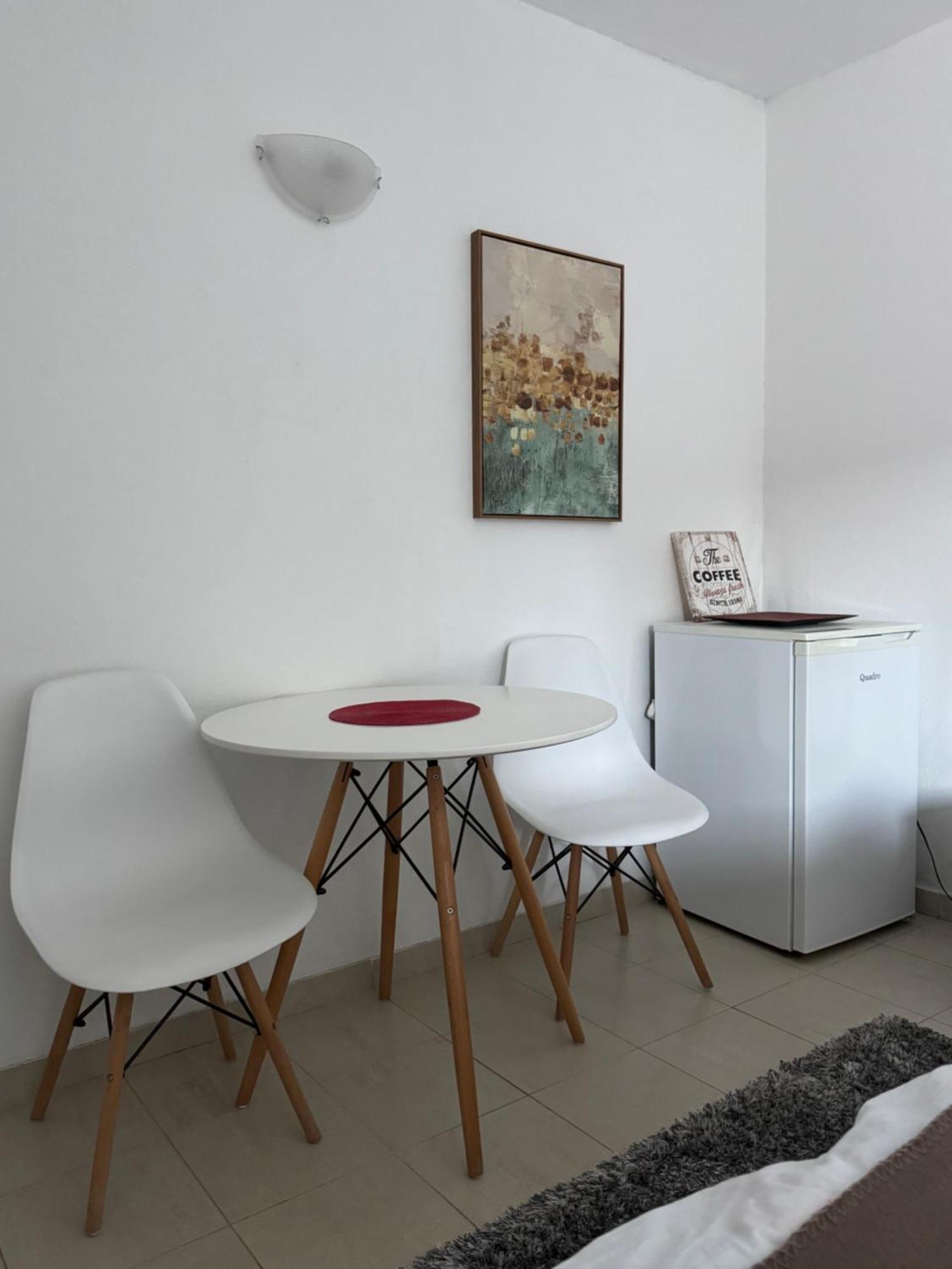 Apartmani Breze Подгорица Экстерьер фото