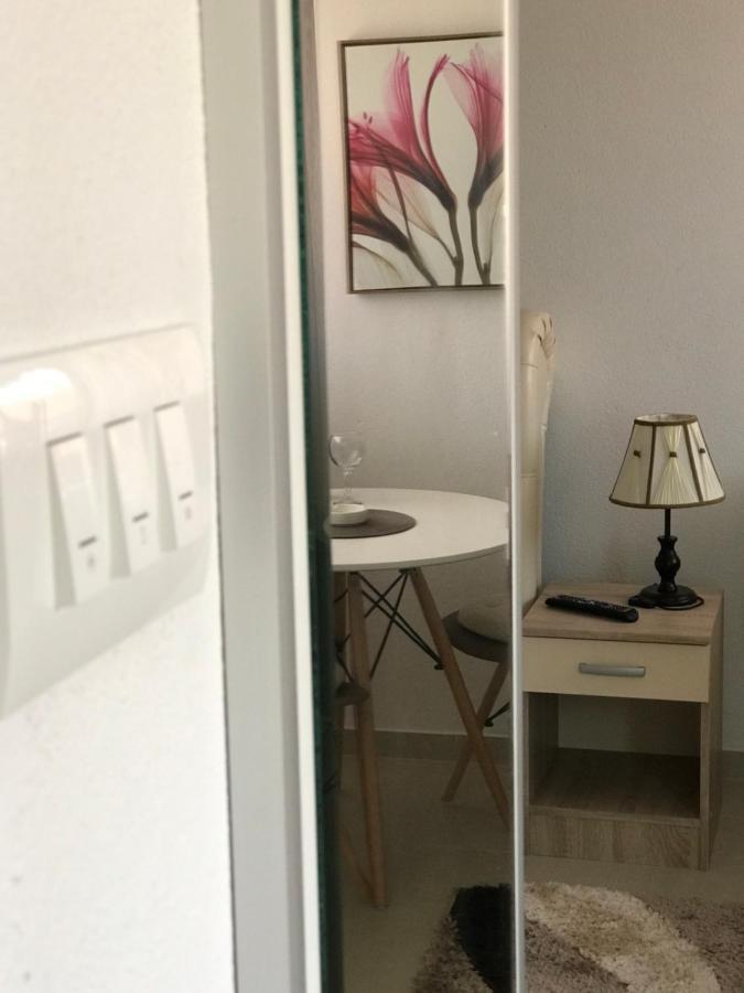 Apartmani Breze Подгорица Экстерьер фото