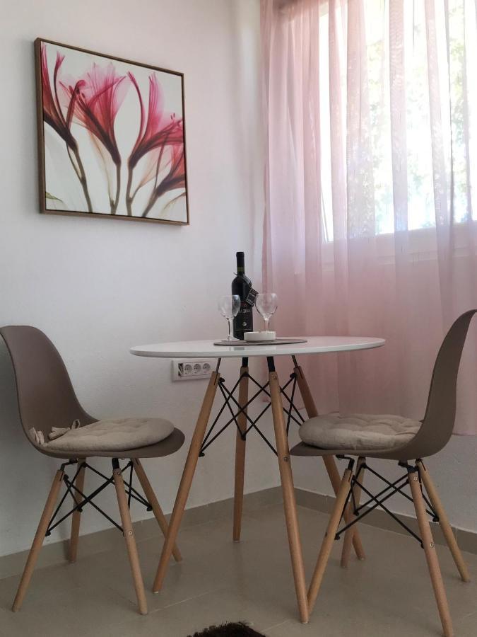 Apartmani Breze Подгорица Экстерьер фото